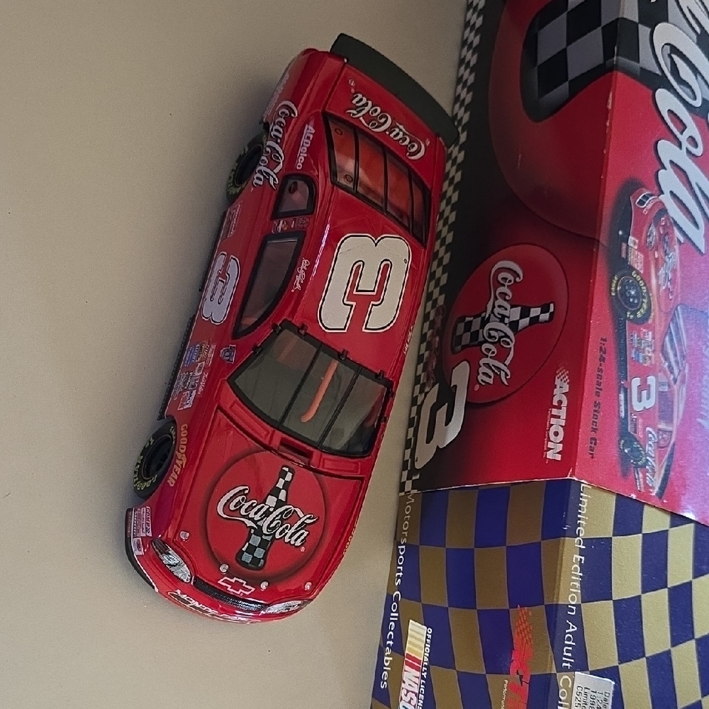1998 Limited Edition Adult Collectable